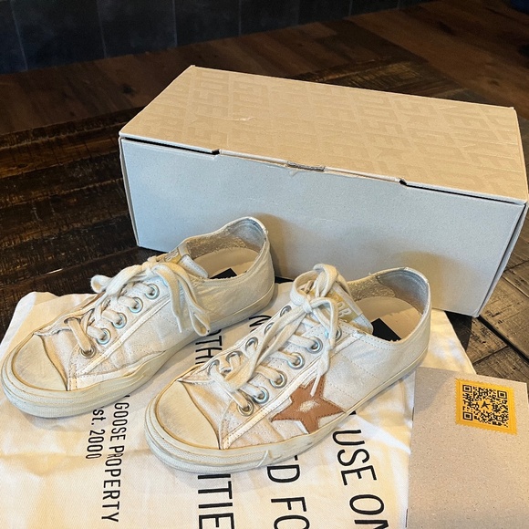 Golden Goose Sneakers - Picture 1 of 13